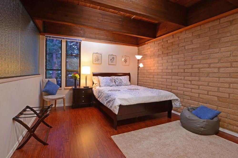 The North Lake Tahoe Ski Snowboard And Sup Club Incline Village Exterior photo
